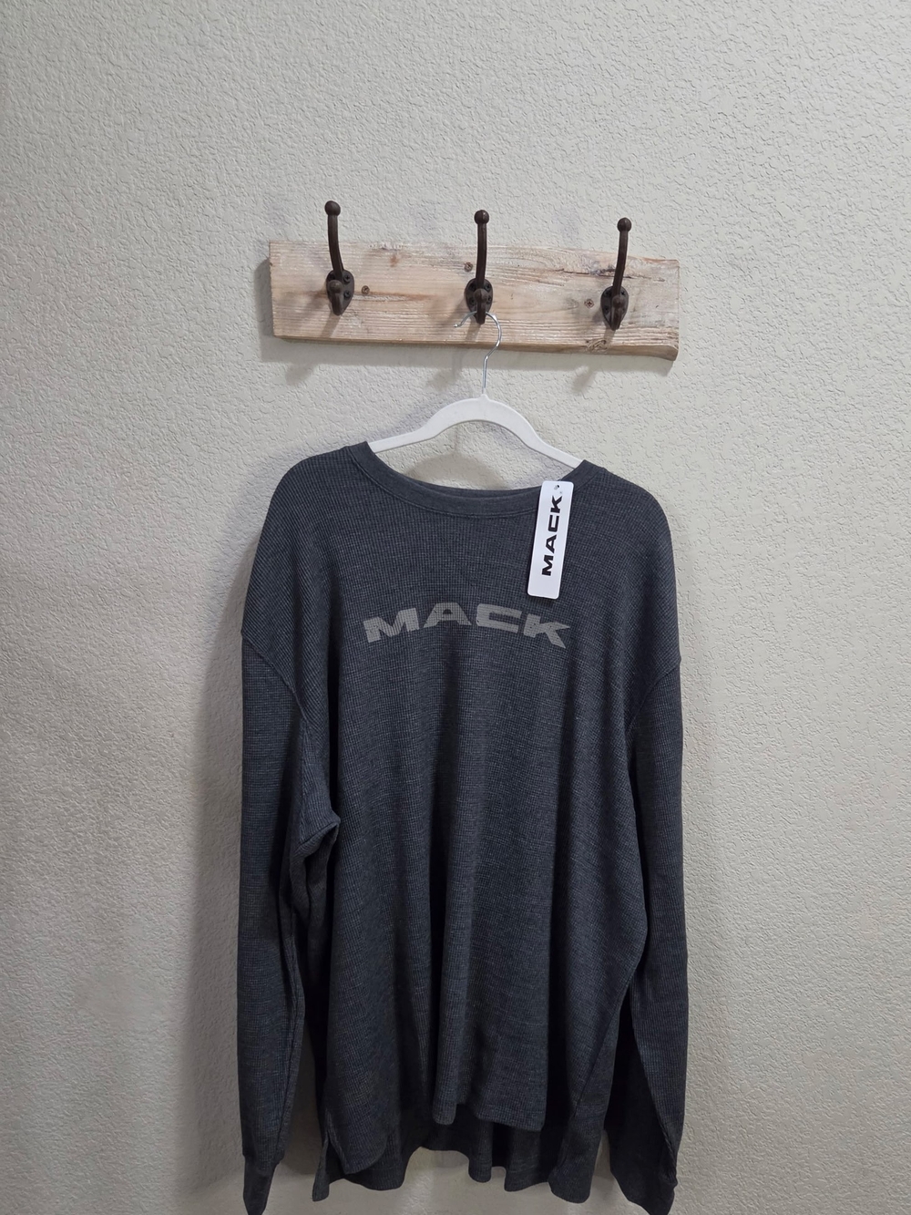 MACK Men's Long Sleeve Crewneck Shirt - Dark Charcoal